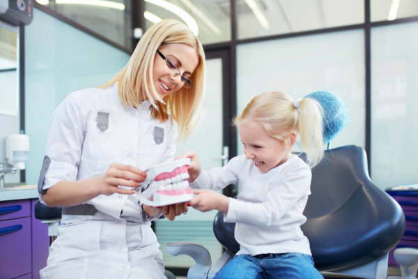 pediatric dental assistant school